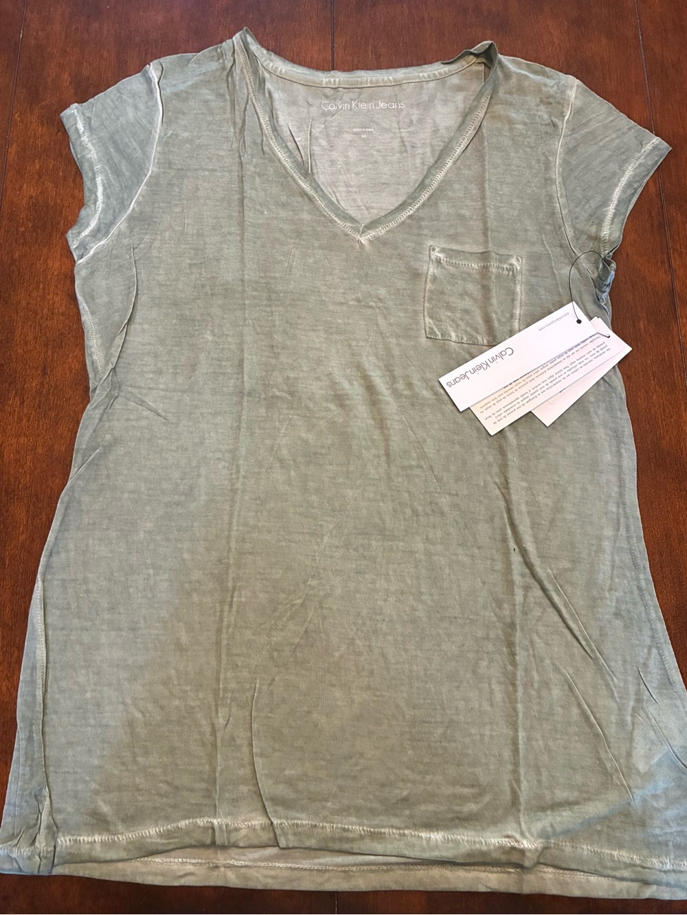 Calvin Klein Jeans Women's V-Neck Olive Green Pocket Tee